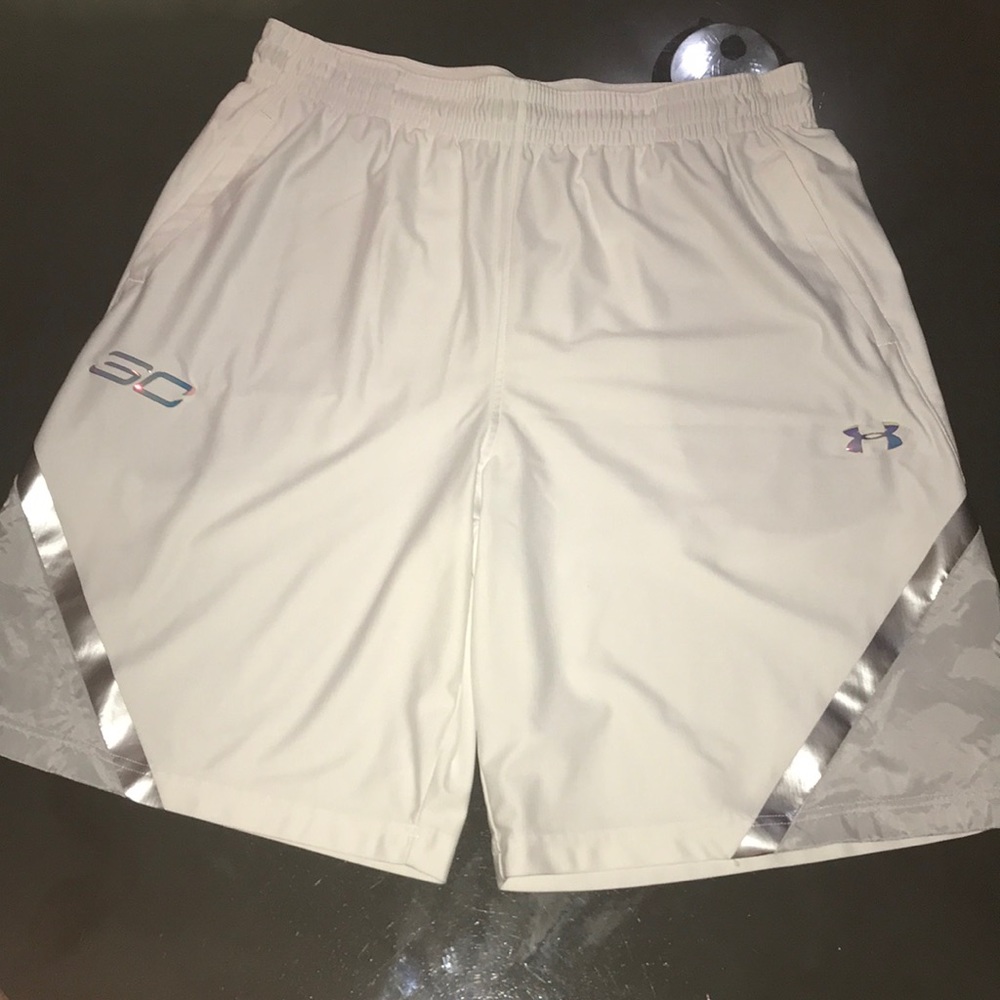 Athletic shorts